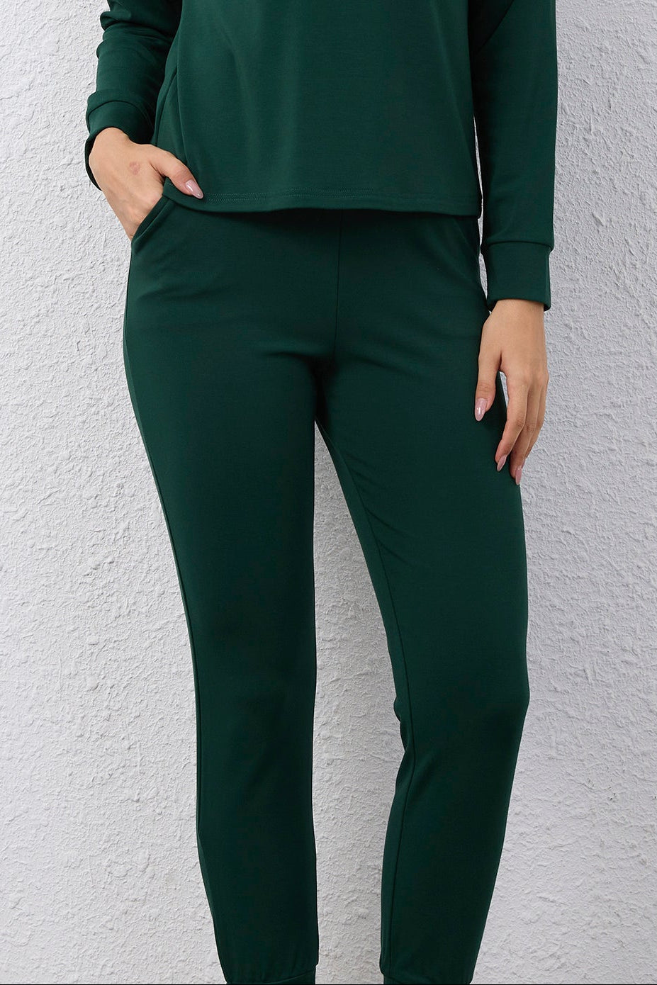 AirMode Jogger Pants in After Eight