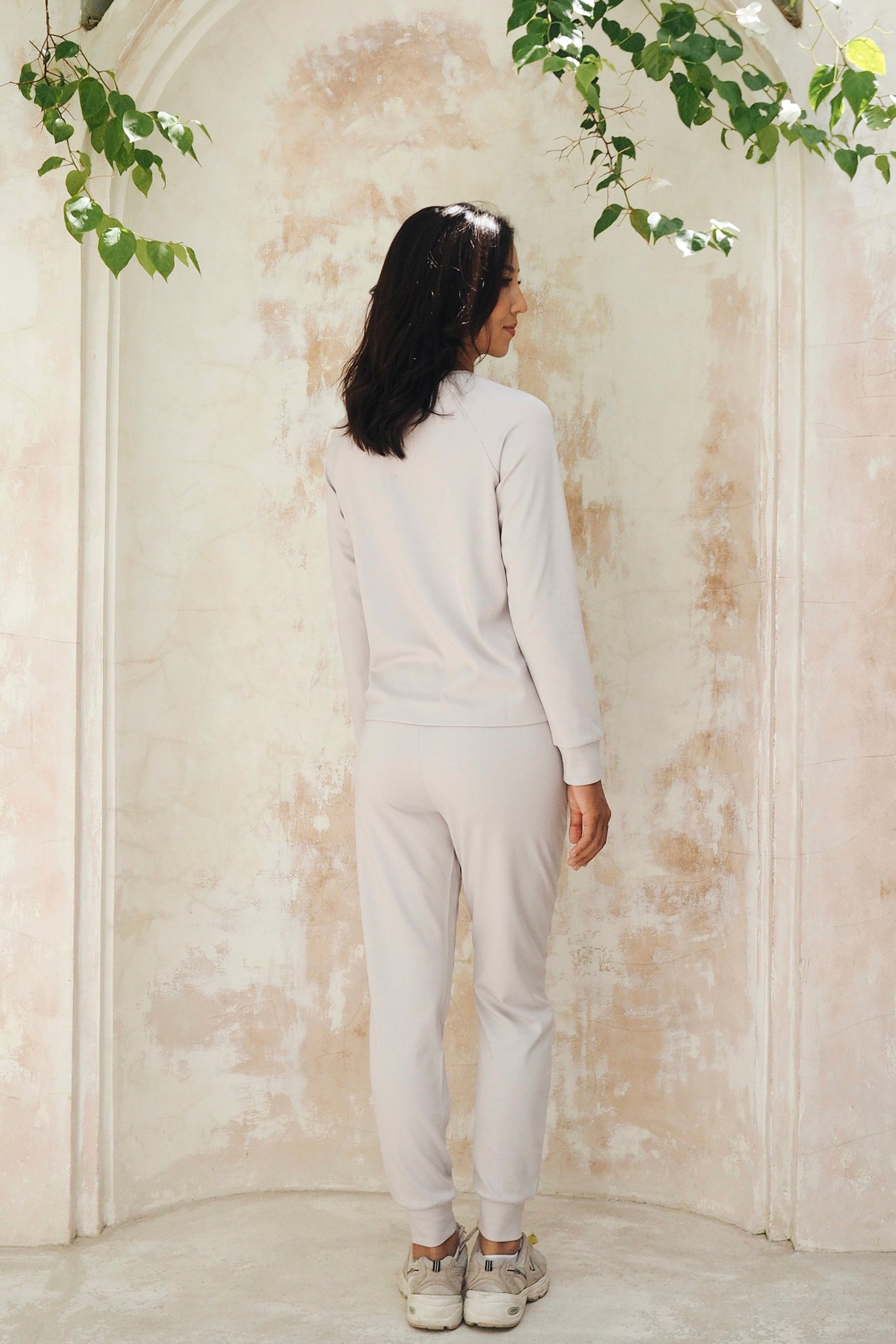 AirMode Jogger Pants in Cloud Grey Heart