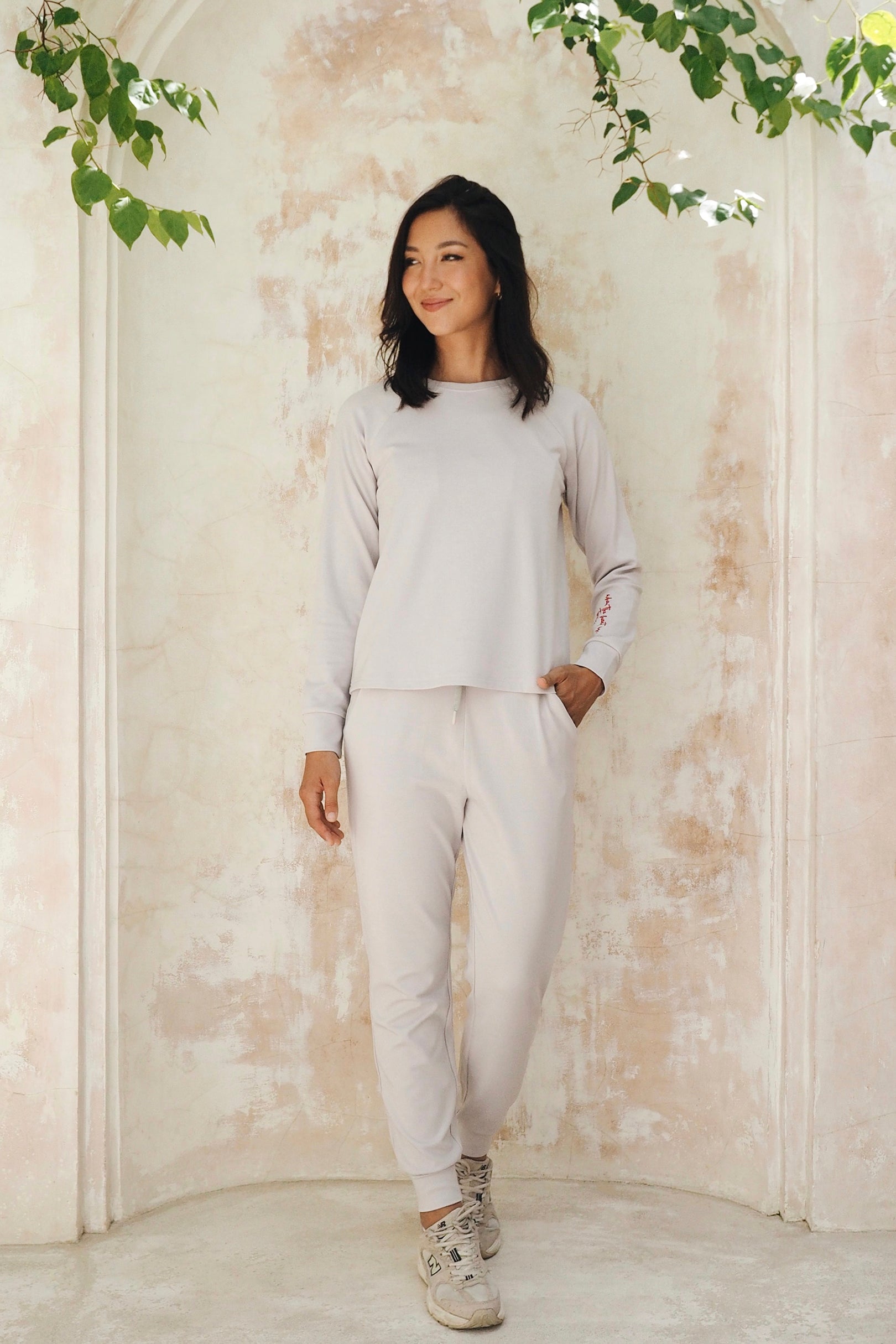 AirMode Jogger Set in Cloud Grey Heart