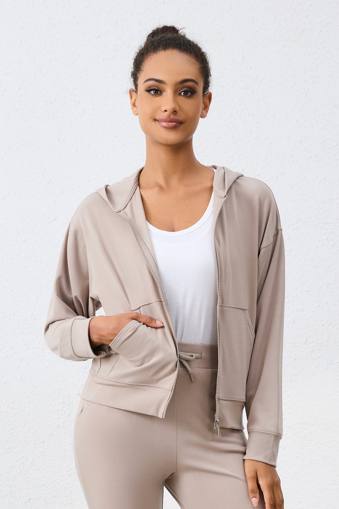 AirMode Hoodie Jacket in Moonrock