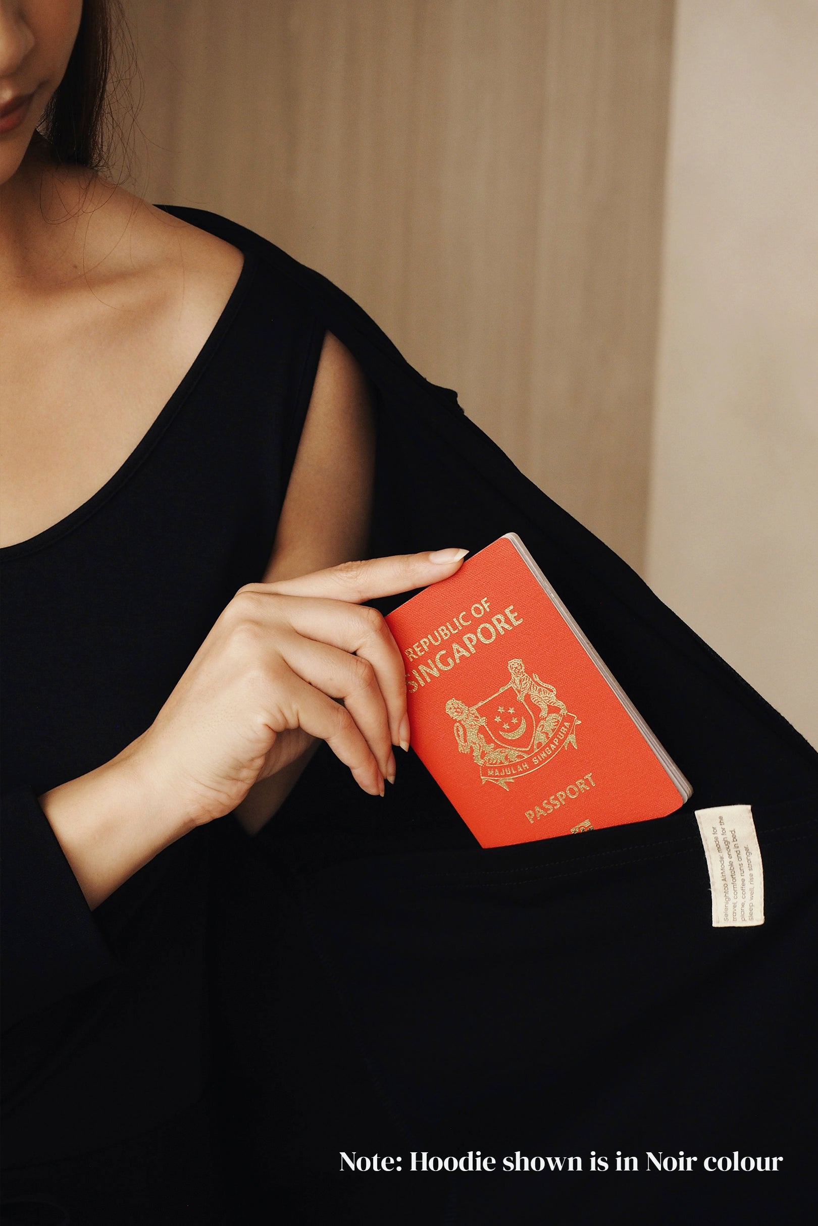 AirMode Hoodie Jacket in Midnight Blue