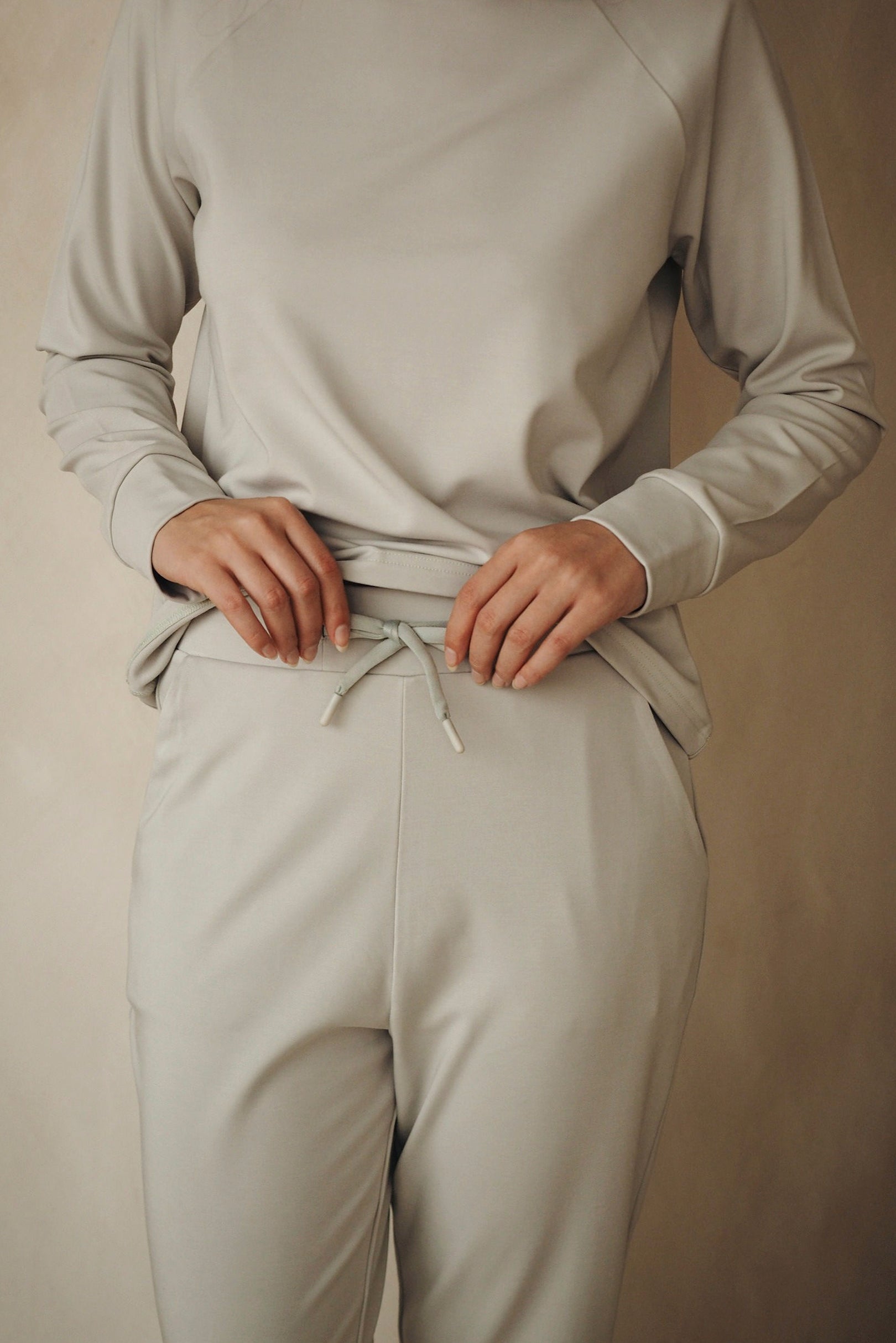 AirMode Jogger Set in Mineral Grey
