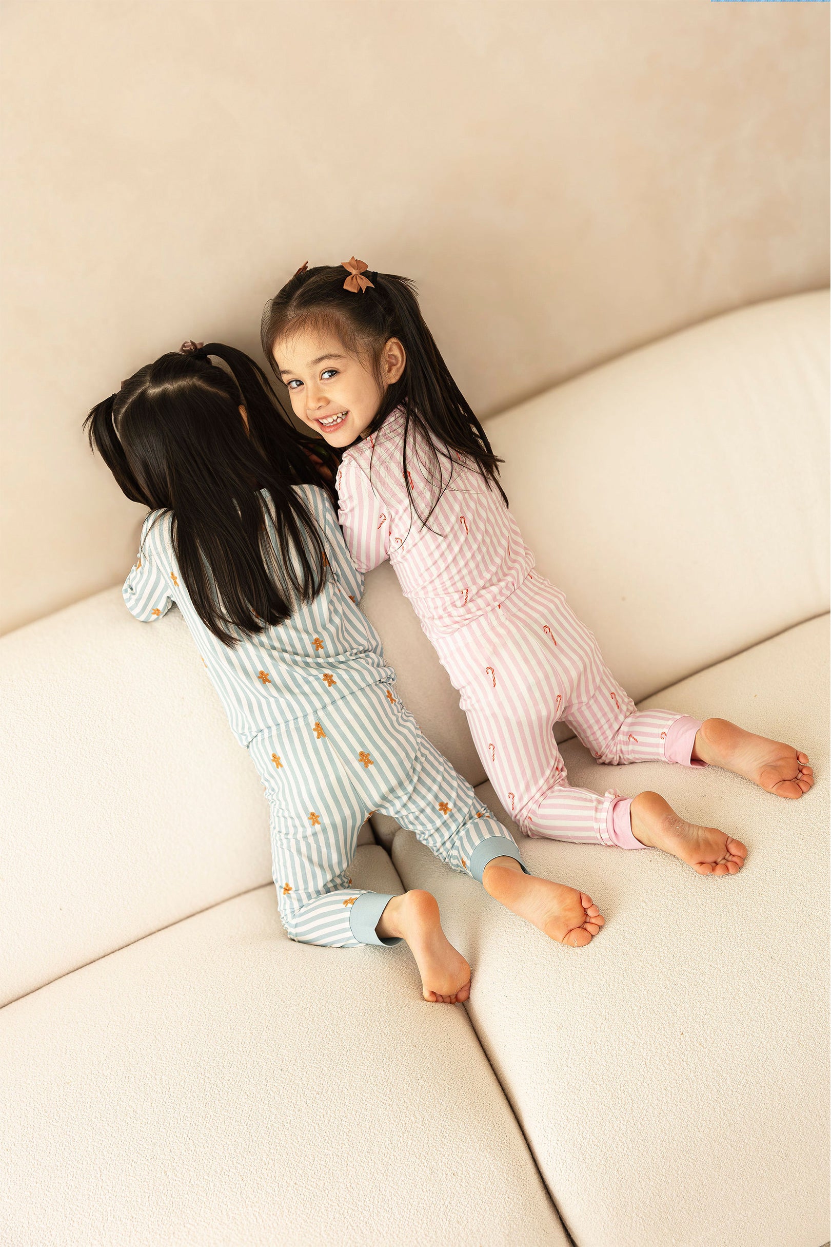 Kids Long Pyjamas Set in Candy Cane Trail