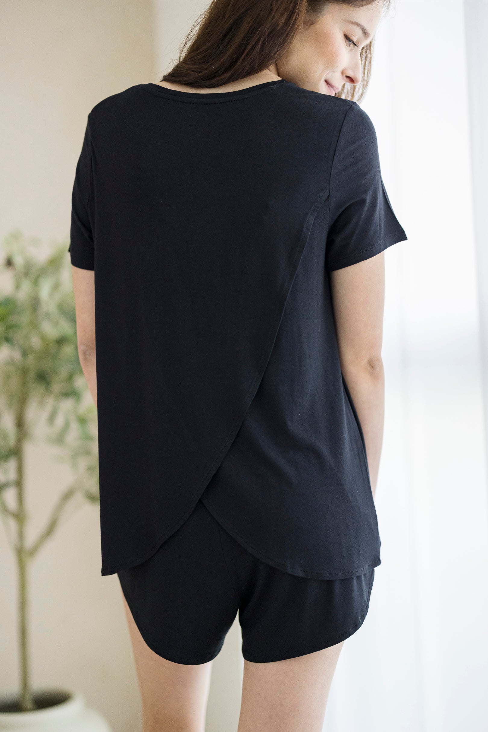 Supportive Mysa Lounge Set in Noir