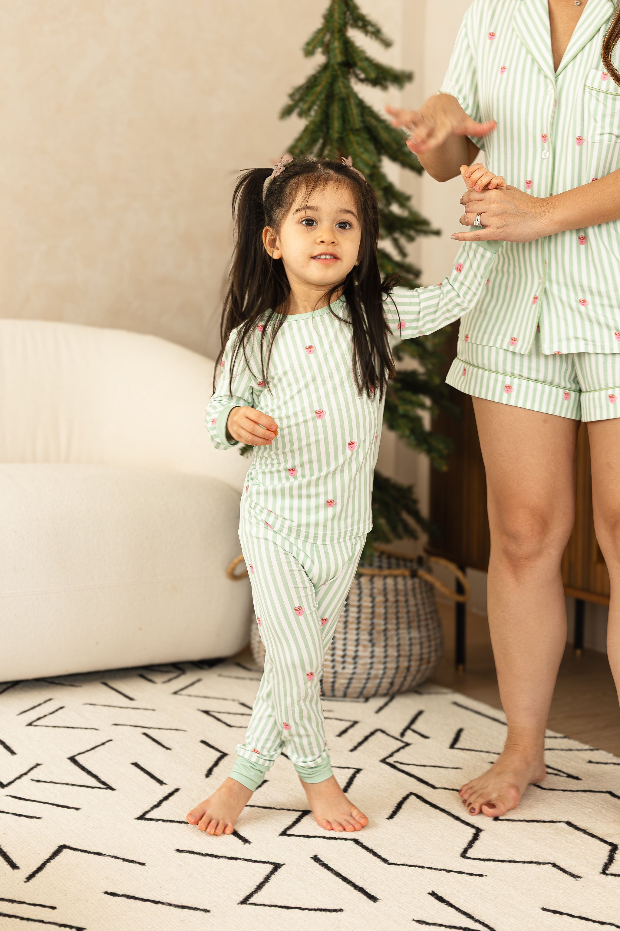 Kids Long Pyjamas Set in Hot Chocolate Avenue