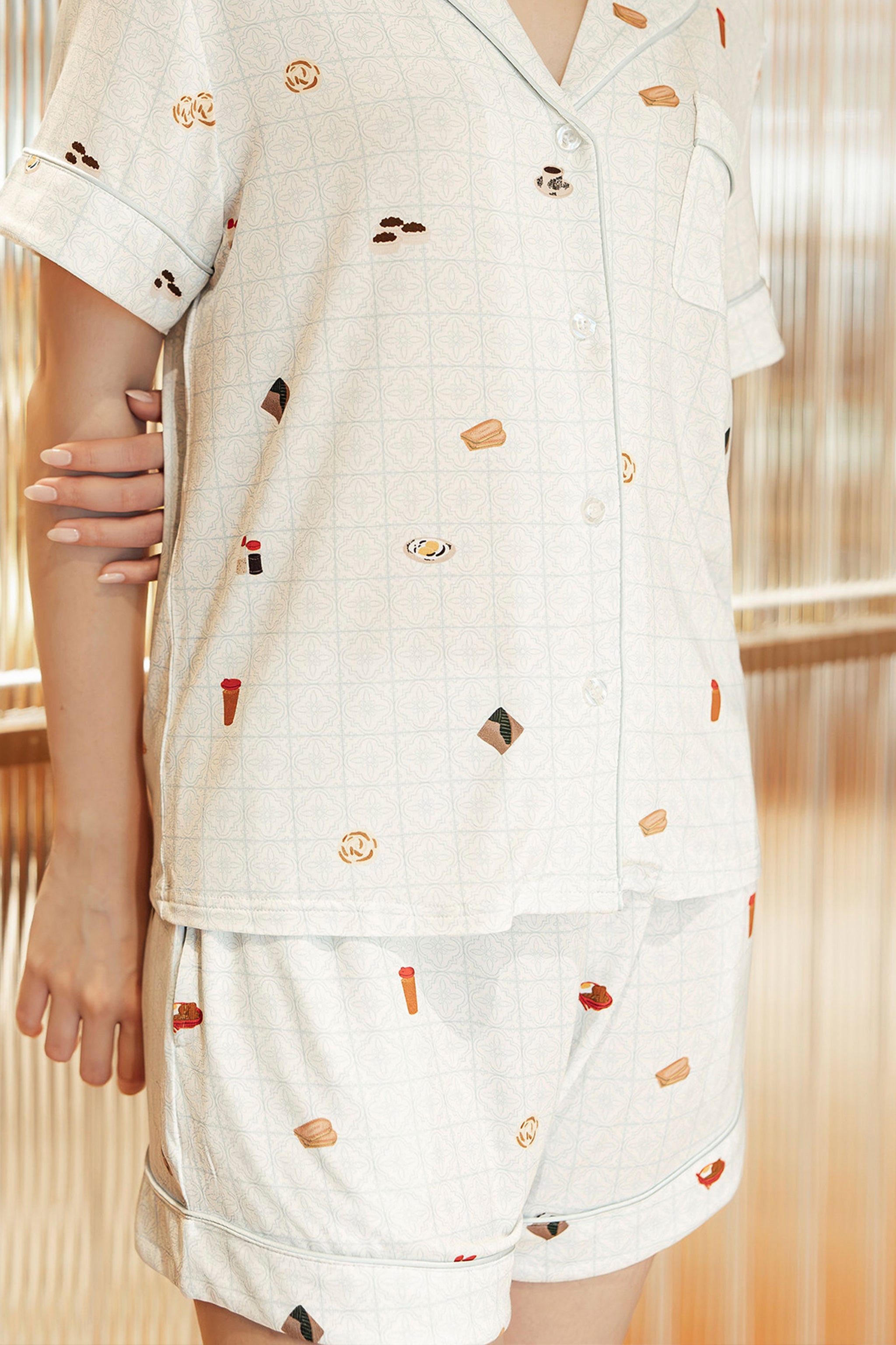 Signature Pyjamas Shorts in Kopitiam Jade