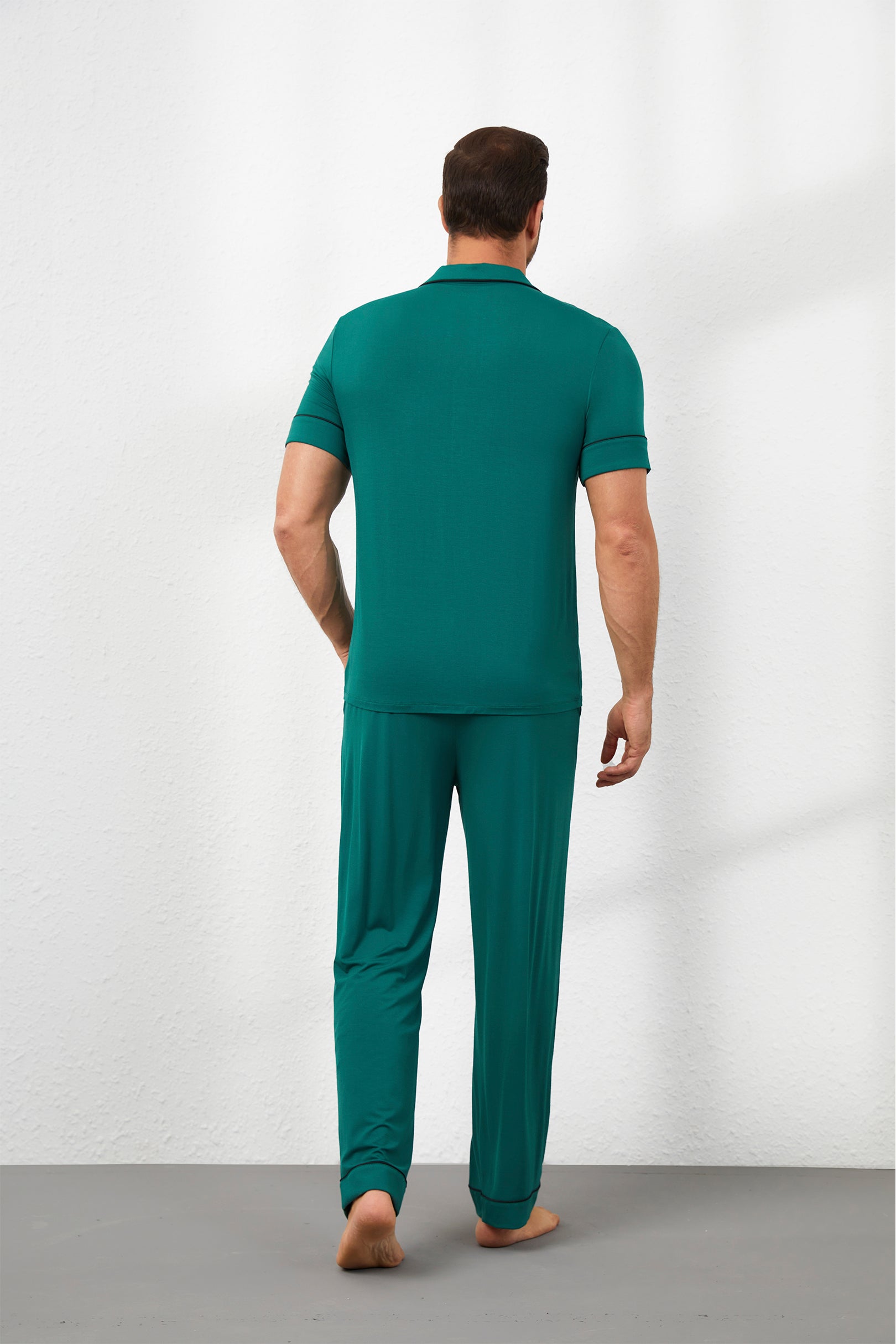 Men's Signature Pants Set in Pine Green